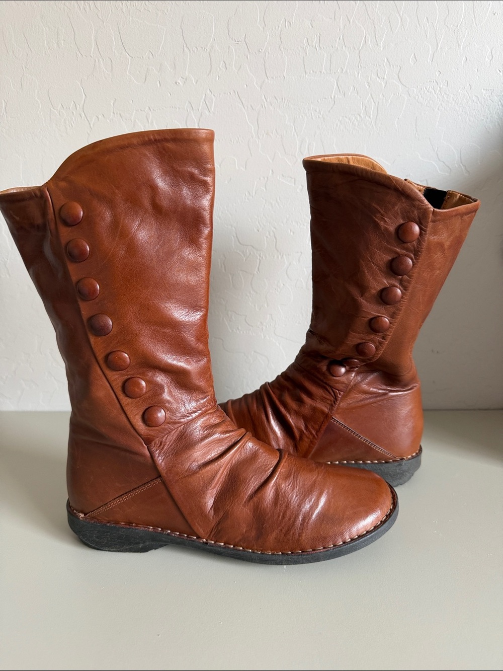 Miz Mooz Petrillo Leather Button Boot in Brandy New Size EU 38 US 8 MSRP $220